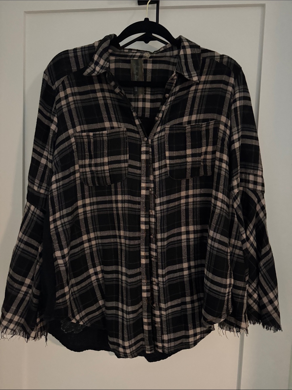 Aratta Black and Cream Plaid Button-Down Shirt